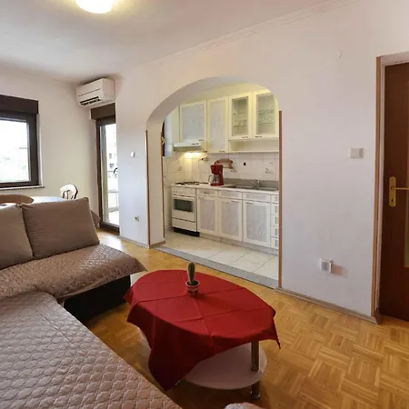 In - Istrien 51993 Apartament
